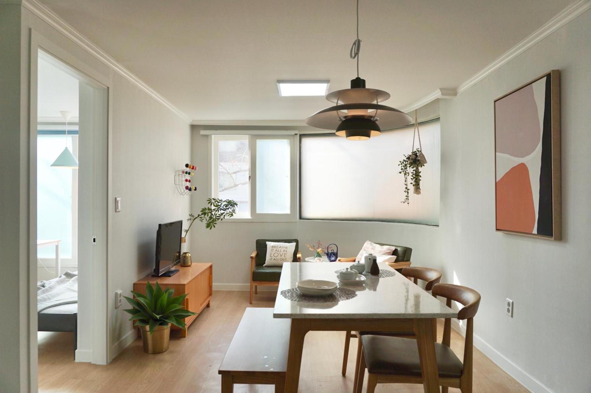 Hongdae Sunlight House-3room2bath Holiday home Seoul